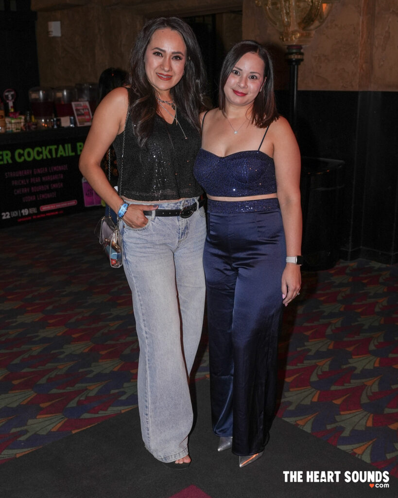 Fans/Natalia Jiménez - Photo: Nacho DelaGarza