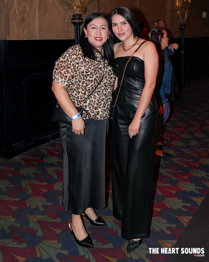 Fans/Natalia Jiménez - Photo: Nacho DelaGarza