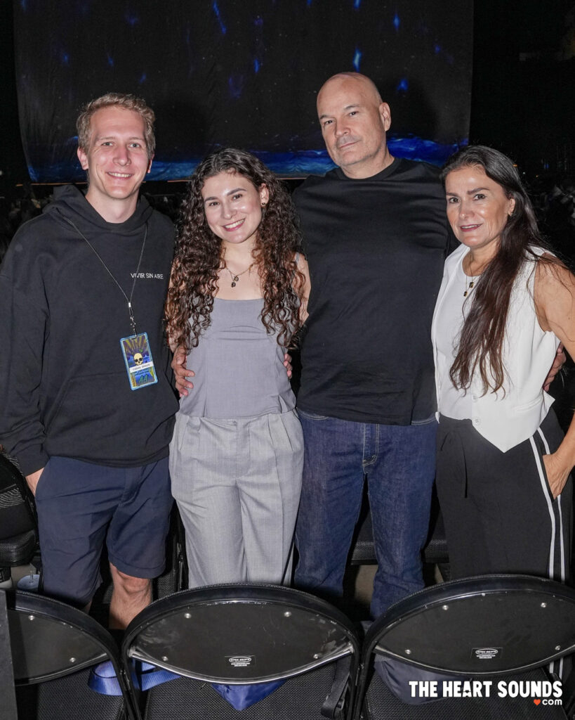 Fans/Maná - Photo: Nacho DelaGarza