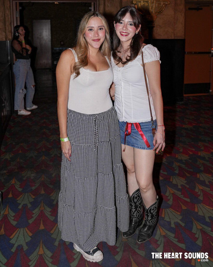 Fans/Role Model - Photo: Nacho DelaGarza