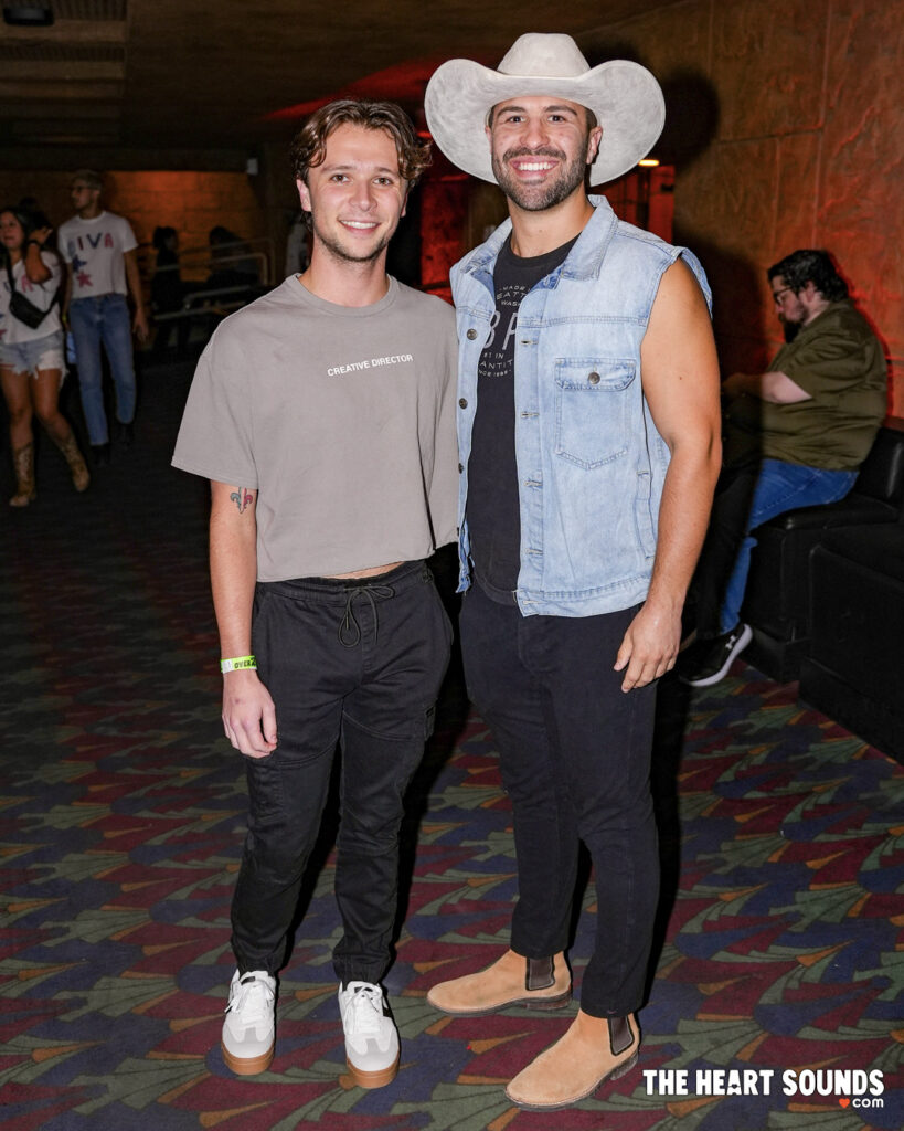 Fans/Role Model - Photo: Nacho DelaGarza