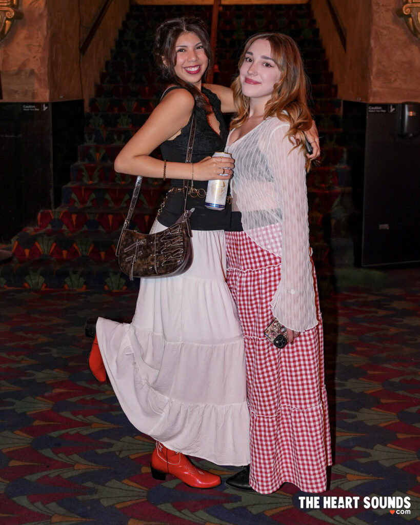 Fans/Role Model - Photo: Nacho DelaGarza