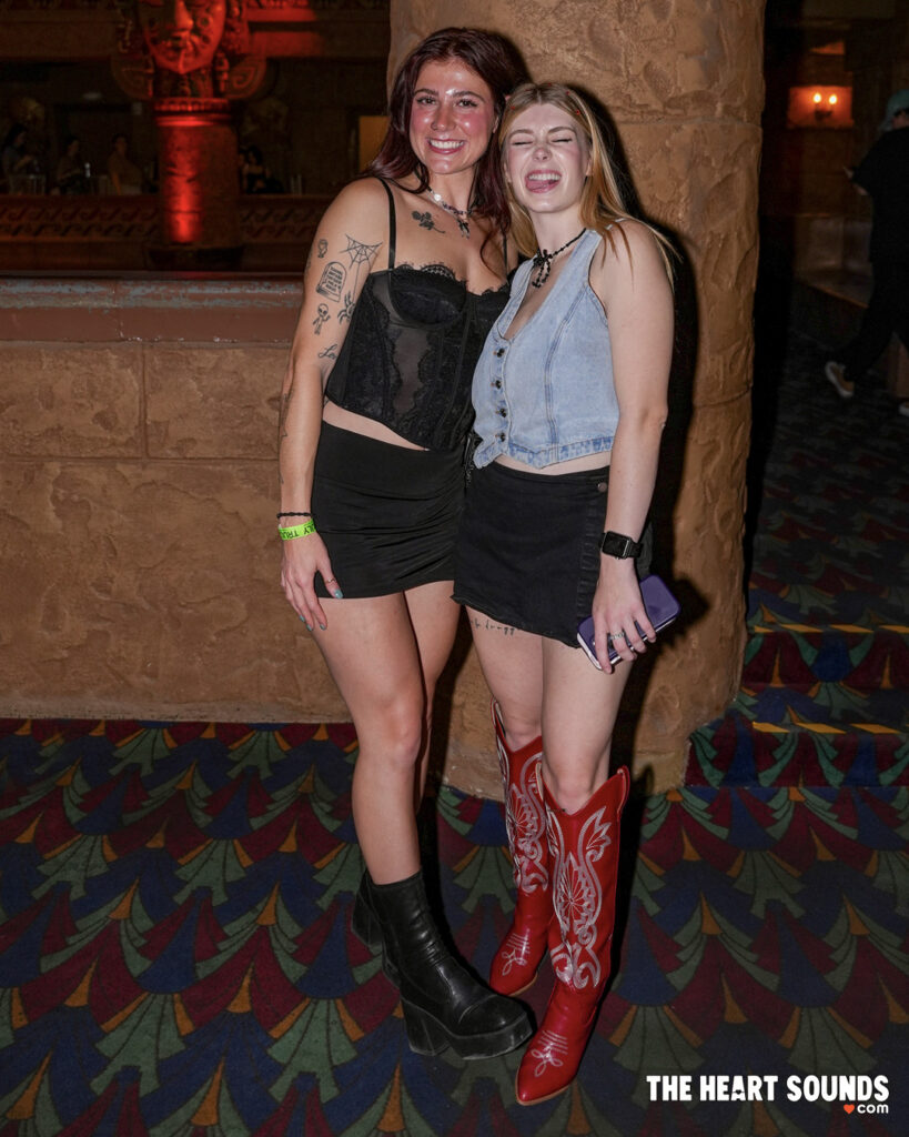 Fans/Role Model - Photo: Nacho DelaGarza