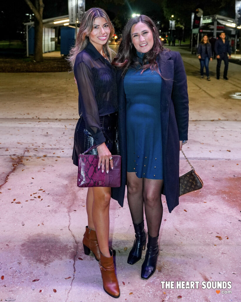 Fans / Christian Nodal - Photo: Nacho DelaGarza