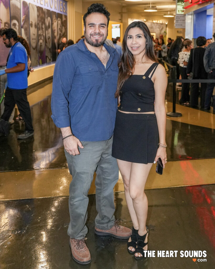 Fans / Miguel Bosé - Photo: Nacho DelaGarza