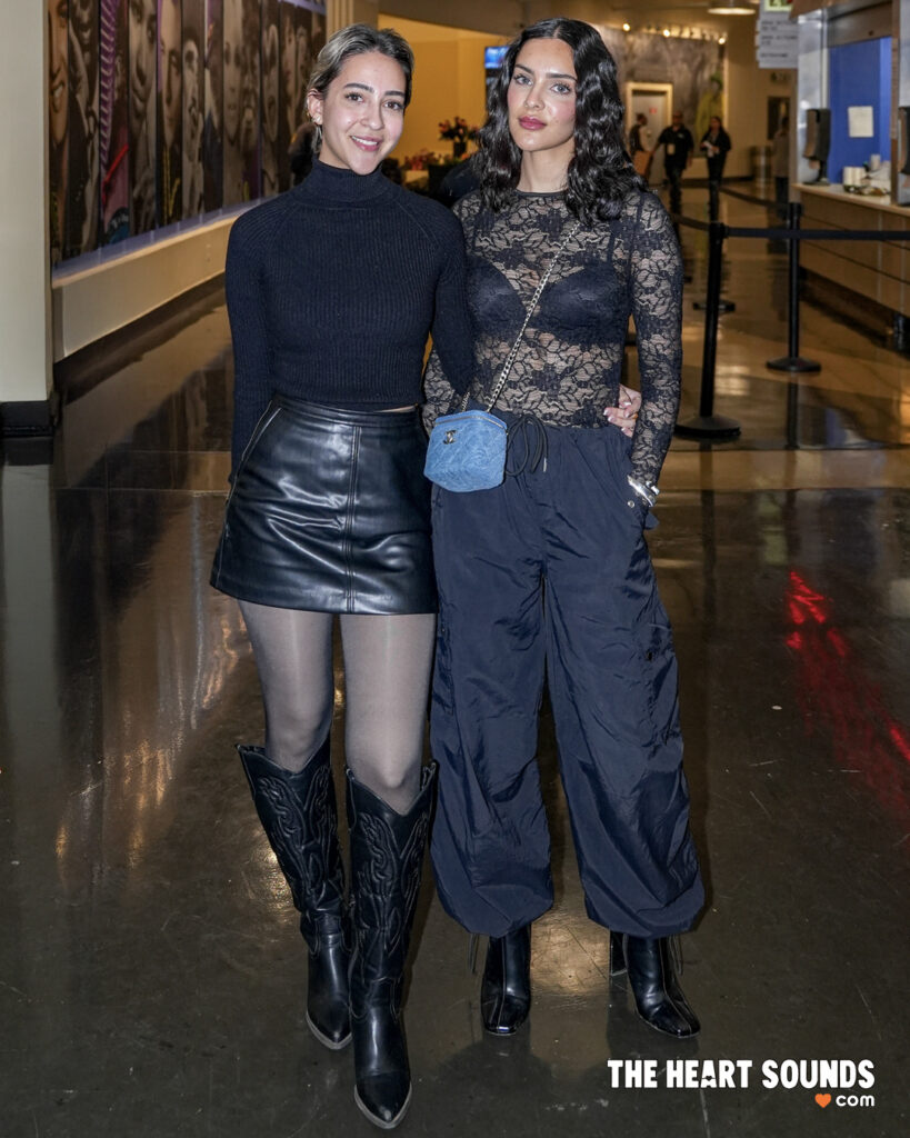 Fans / Xavi - Photo: Nacho DelaGarza