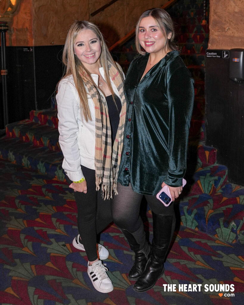 Fans / Jesse & Joy - Photo: Nacho DelaGarza