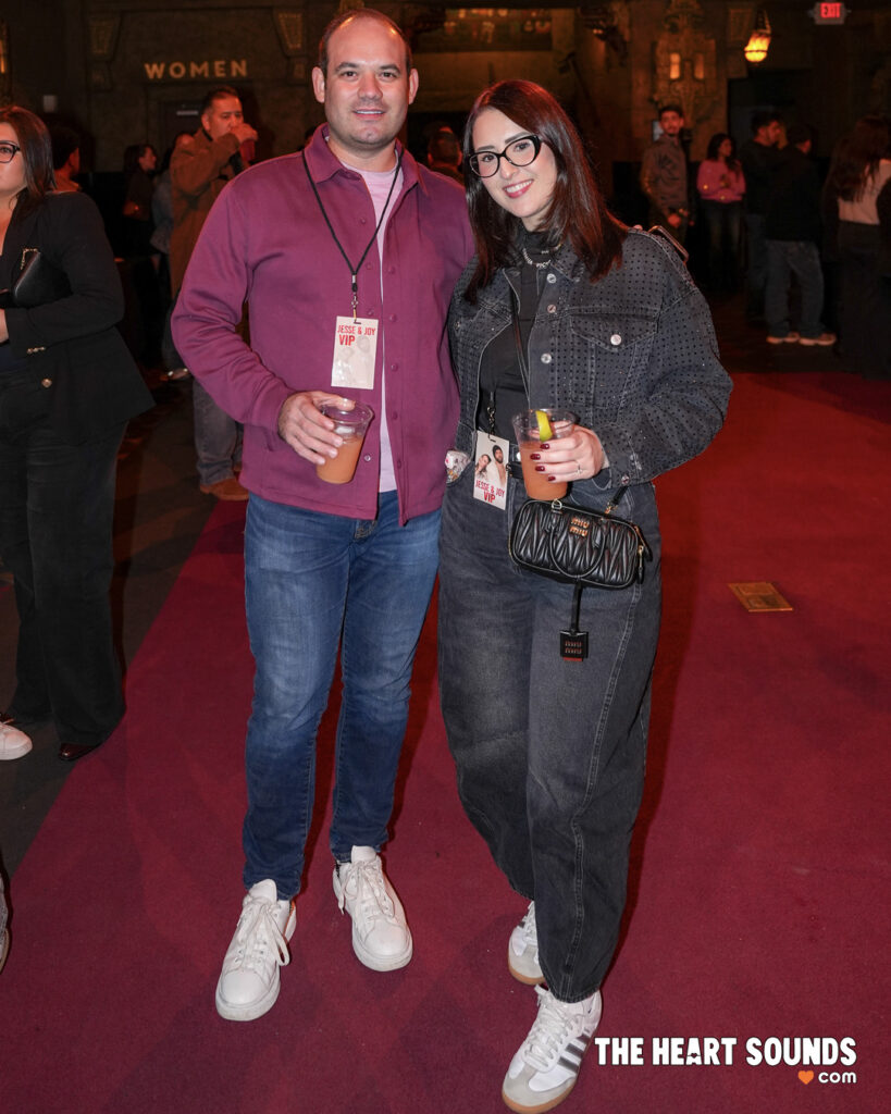 Fans / Jesse & Joy - Photo: Nacho DelaGarza