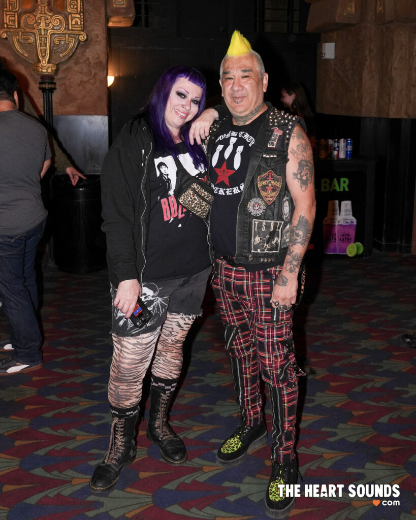 Fans / Descendents - Photo: Nacho DelaGarza