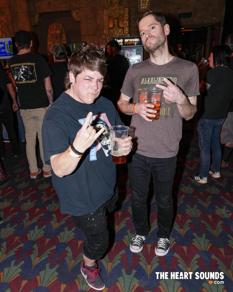 Fans / Descendents - Photo: Nacho DelaGarza