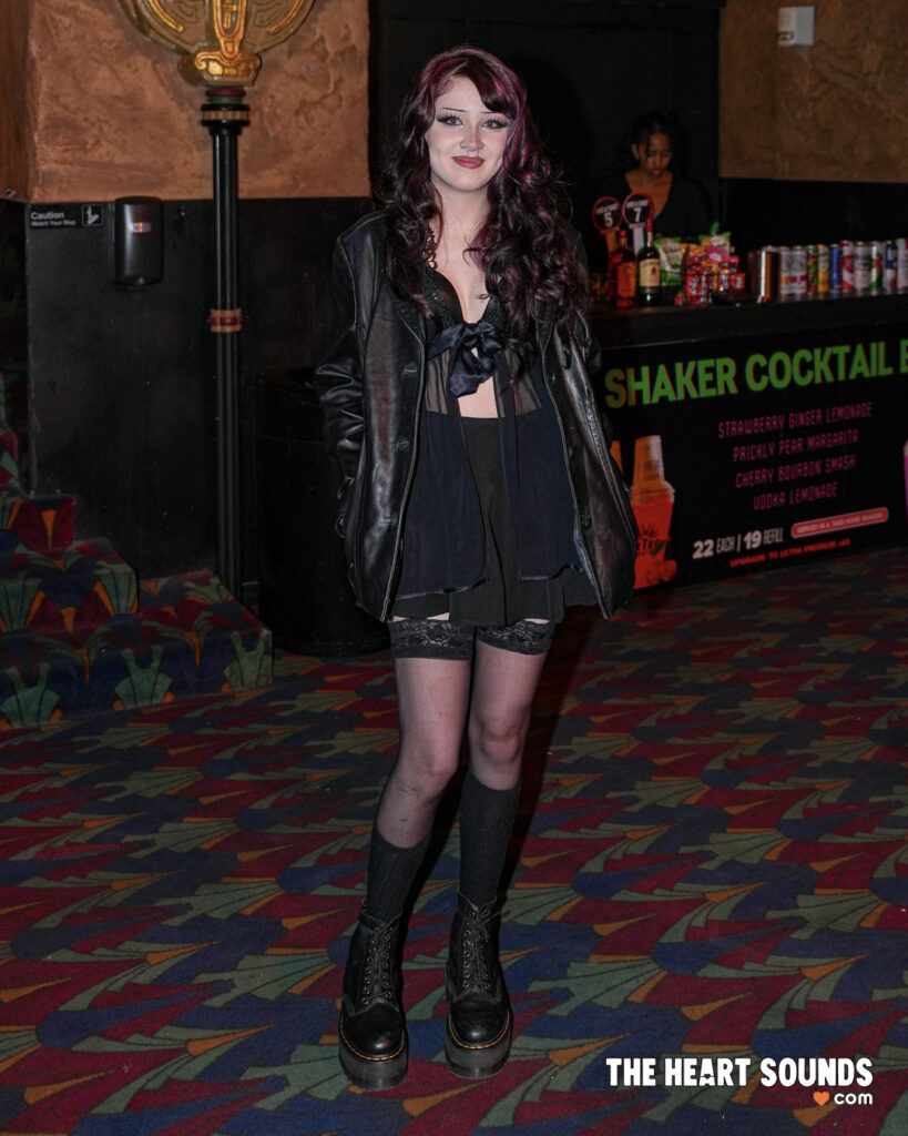 Fans / Descendents - Photo: Nacho DelaGarza