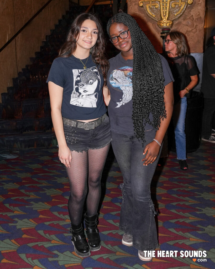 Fans / Descendents - Photo: Nacho DelaGarza