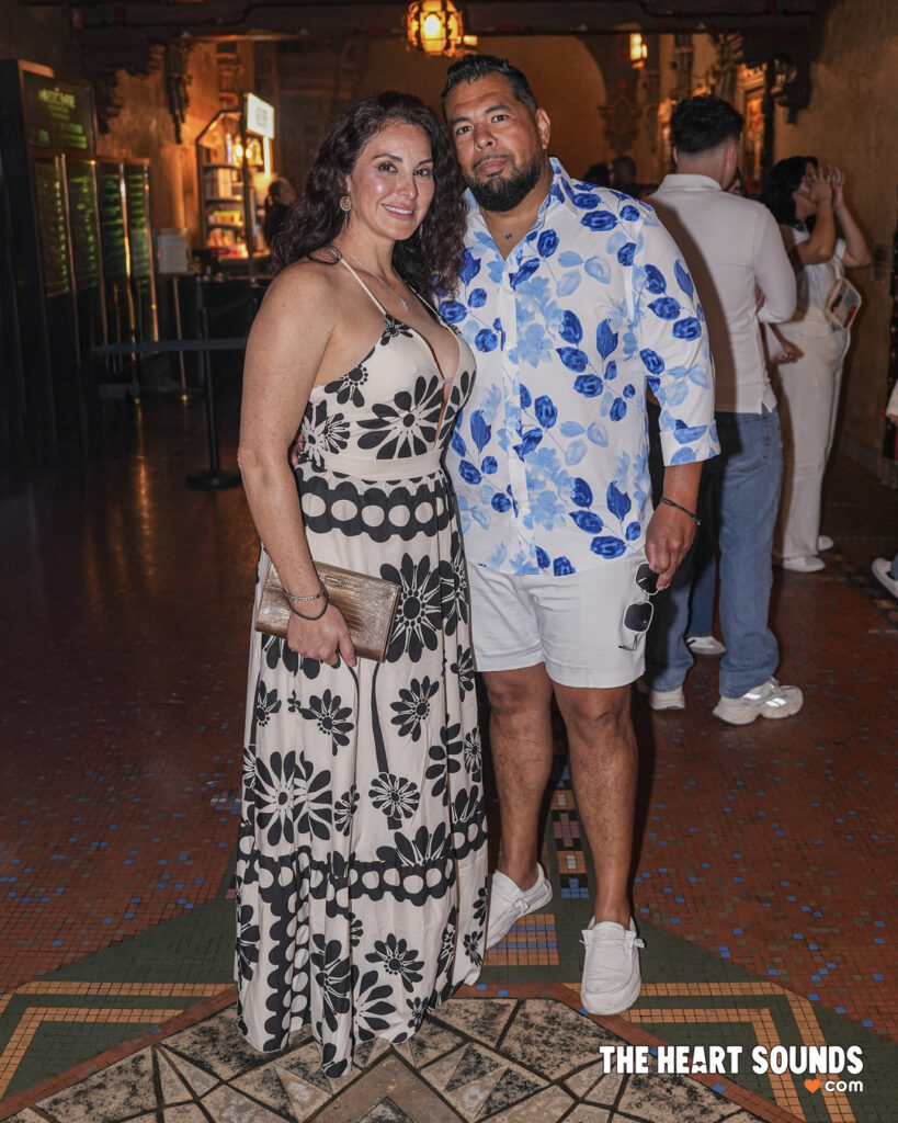 Fans / Humbe - Photo: Nacho DelaGarza