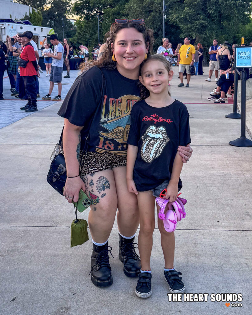 Fans / Yungblud - Photo: Nacho DelaGarza