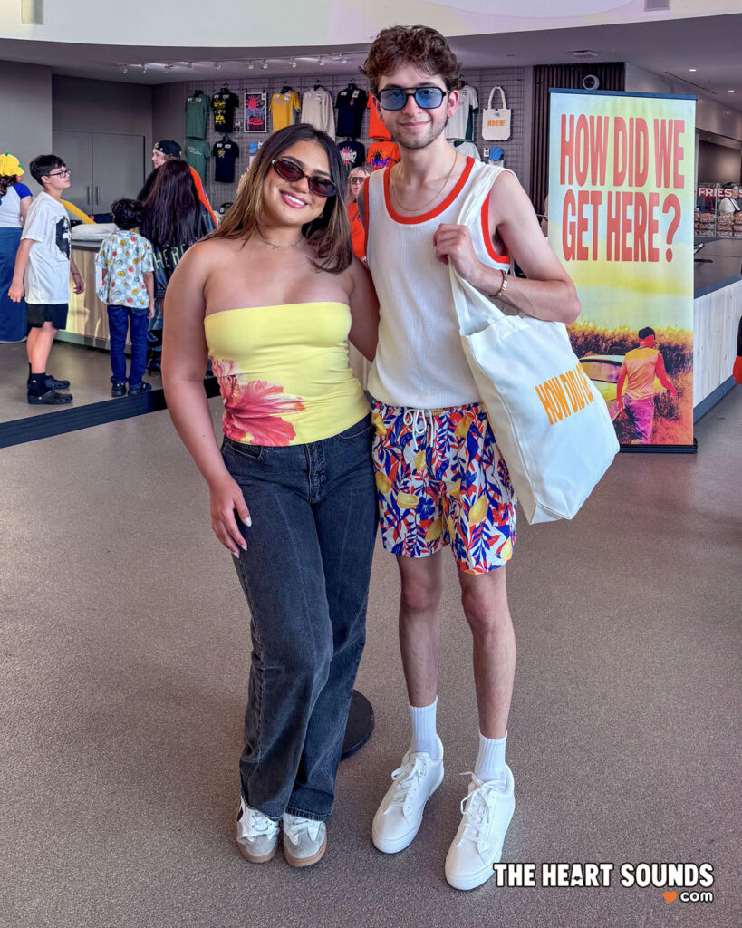 Fans - Louis Tomlinson - Photo: Nacho DelaGarza