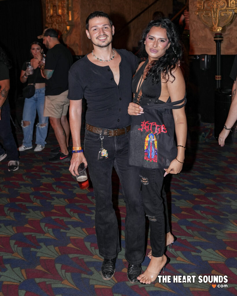 Fans / Kittie - Photo: Nacho DelaGarza