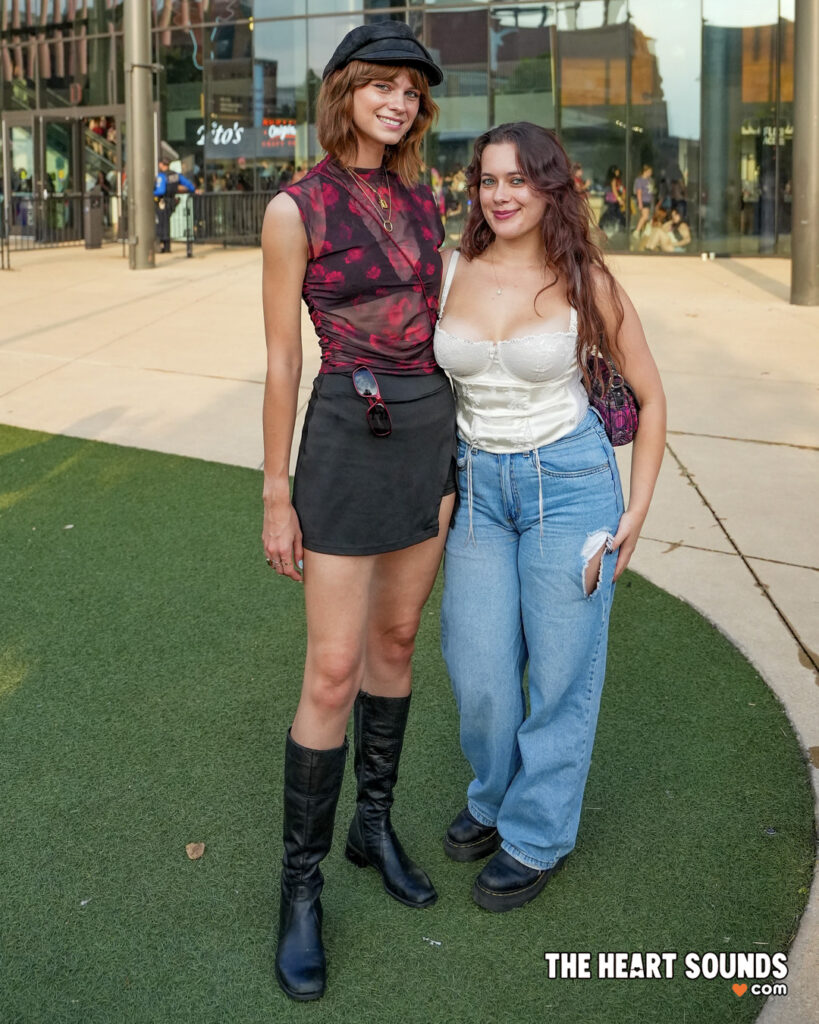 Fans - 5SOS - Photo: Nacho DelaGarza