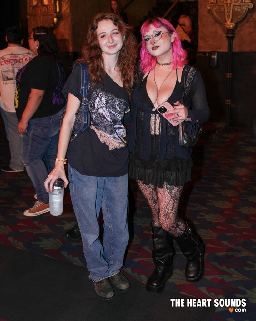 Fans / Flyleaf - Photo: Nacho DelaGarza