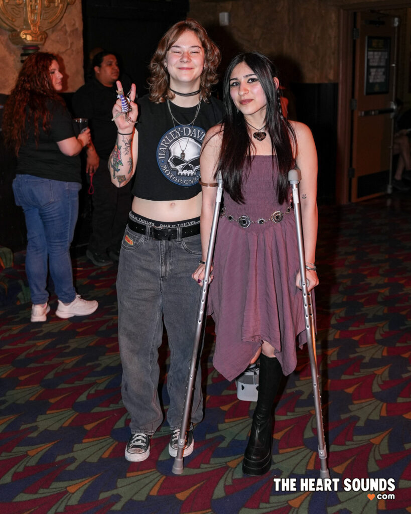 Fans / Flyleaf - Photo: Nacho DelaGarza