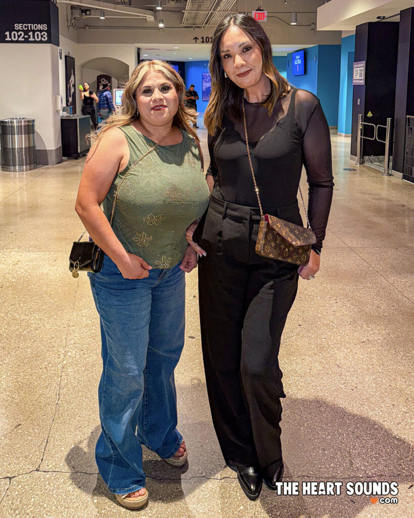 Fans / Chayanne - Photo: Nacho DelaGarza