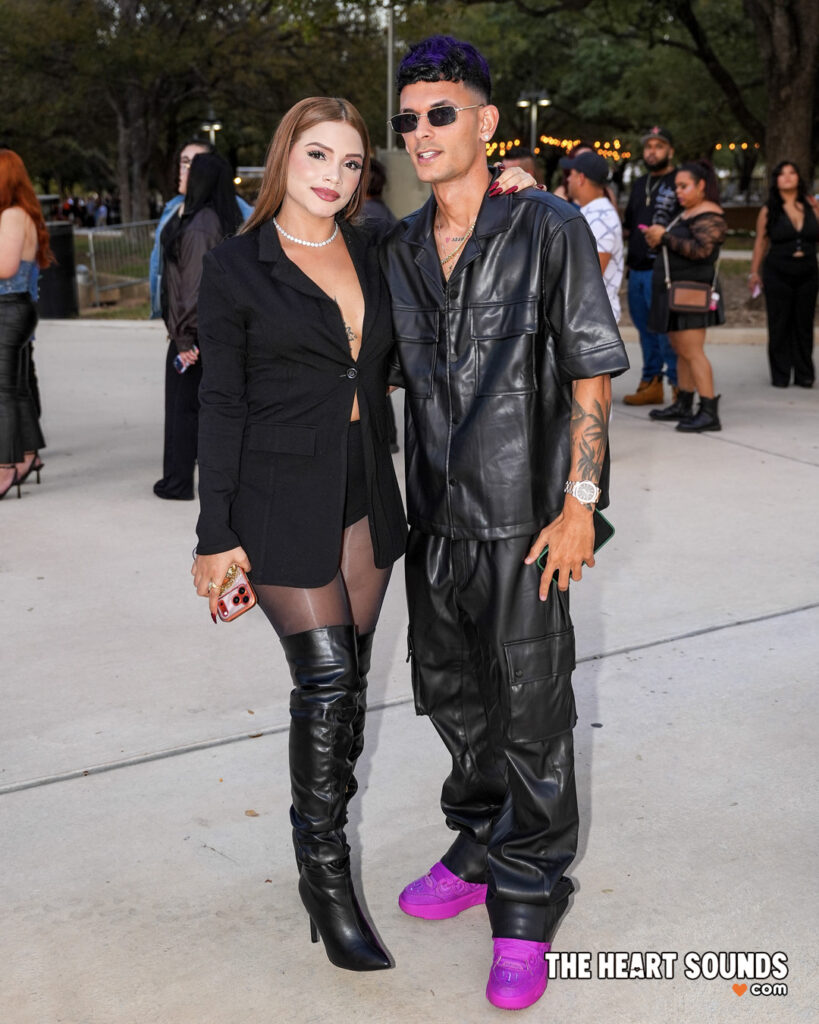 Fans / Don Omar - Photo: Nacho DelaGarza